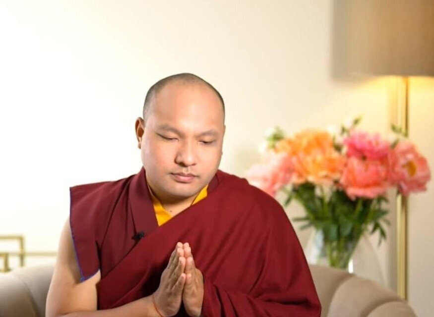 HHK leads prayers